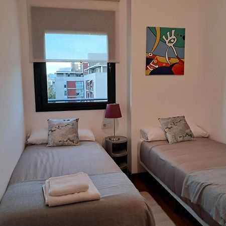 Modern Apartment, With Parking, Close To The Beach!! Sant Adria de Besos Exterior photo