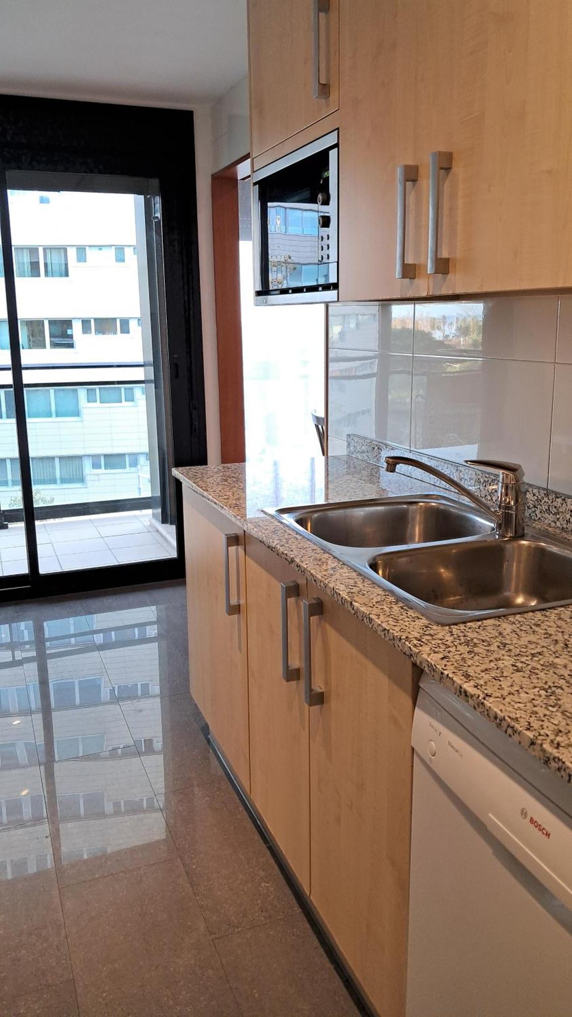 Modern Apartment, With Parking, Close To The Beach!! Sant Adria de Besos Exterior photo